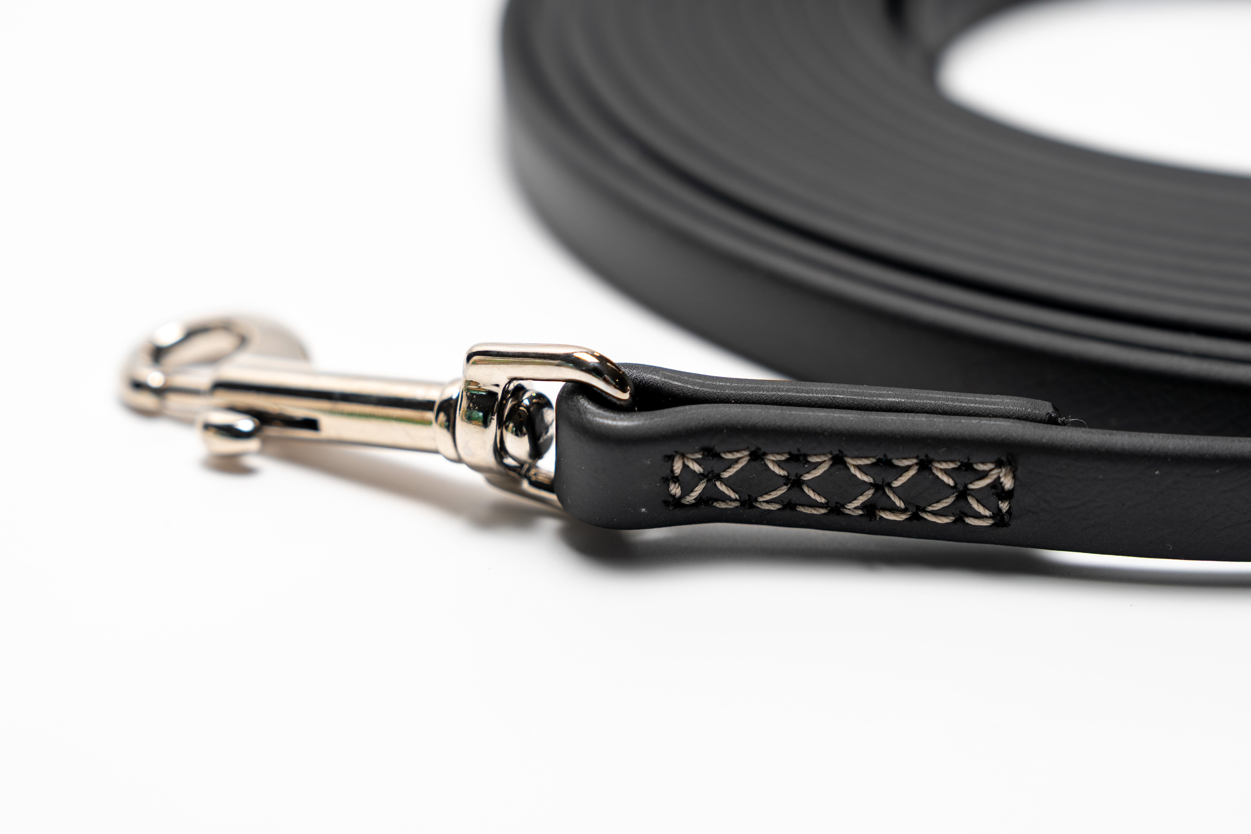 The 17.5 Long Line Dog Leash | Wilde American