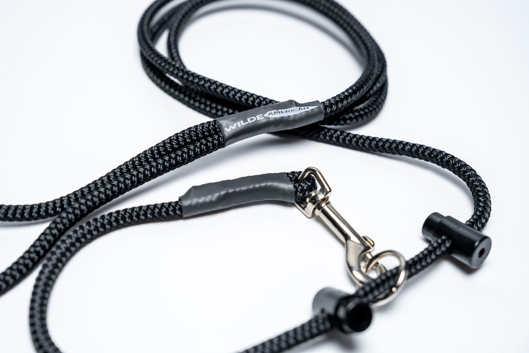 The Slip & Clip: 2 in 1 Lead Black